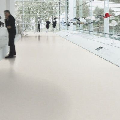 Виниловая плитка Forbo Effekta Professional 4064 T White Concrete PRO