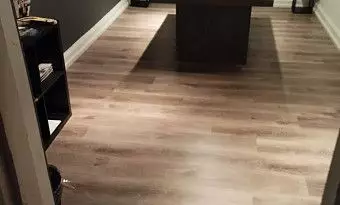 Укладка ламината в офисе